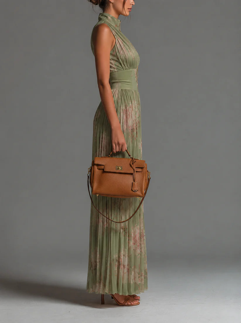 Valentina | Vestido verde salvia con estampado floral y mangas tipo kimono